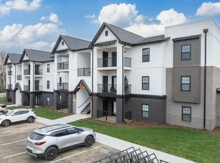 9924 Moore Hill Pl #304, Louisville, KY 40229