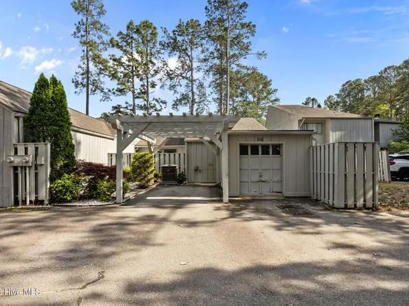127 Mallards Cove, Vass, NC 28394