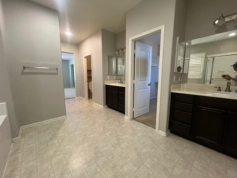 1338 Pyramid Peak St — Photo 17