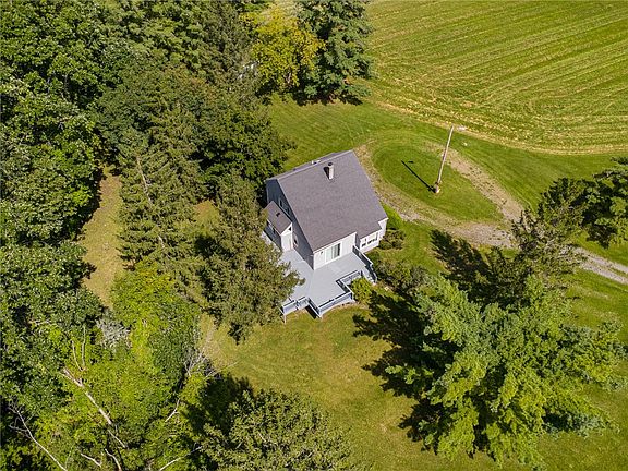 4th image of 3990 County Road 40