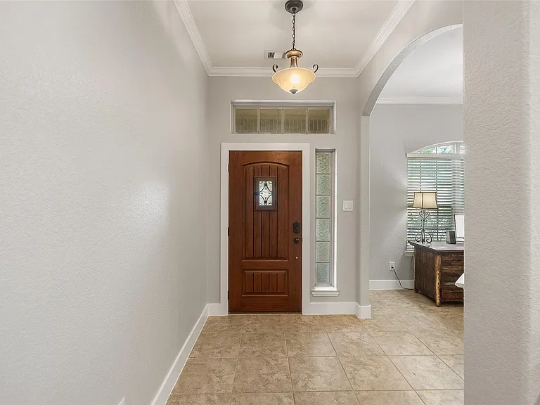 9534 Knox Prairie Ct — Photo 7