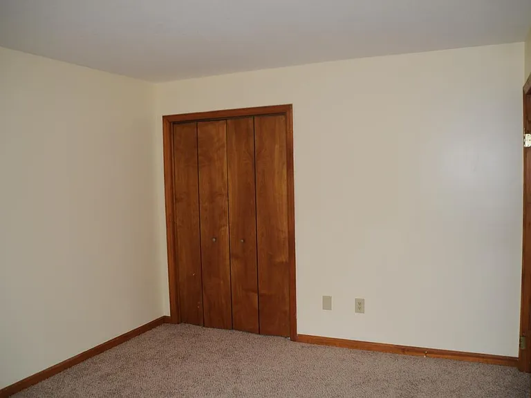 Bed room