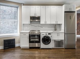 220 W 13th St #1A, New York, NY 10011