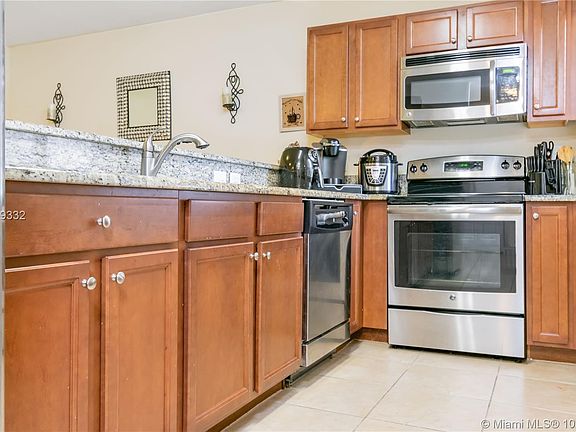 5th image of 22501 SW 88th Pl #7-25