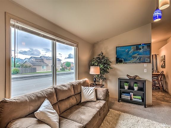 3rd image of 4405 148th St NE #144