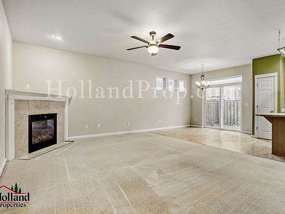 3rd image of 244 NW Glencory St