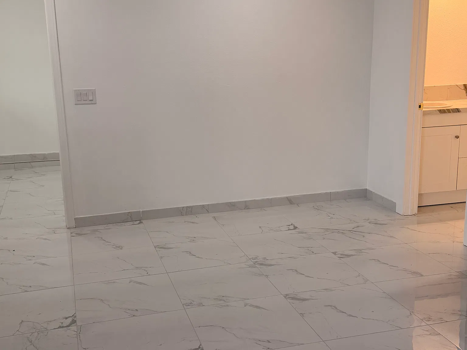 1 bed, 607 sqft, $2,000 — Photo 2