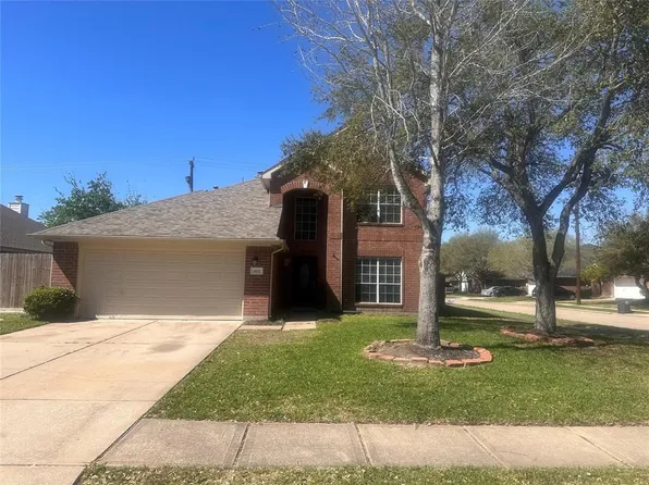 4102 Cleburne Dr, Pearland, TX 77584