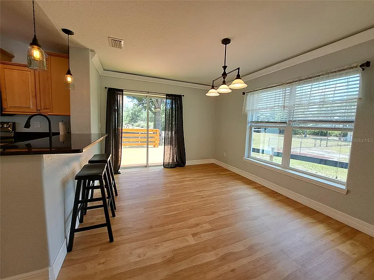 3819 Rosemary Dr — Photo 10