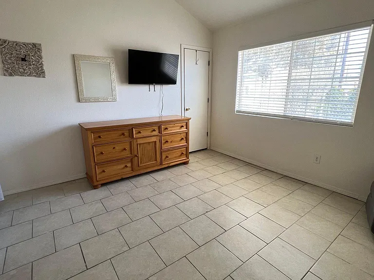 7711 Adobe Dr — Photo 9
