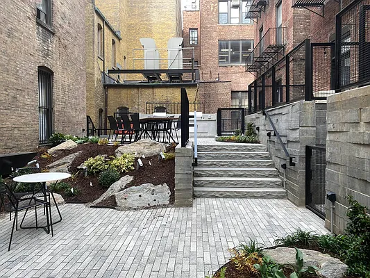 Rented by Tourma Realty LLC | media 38