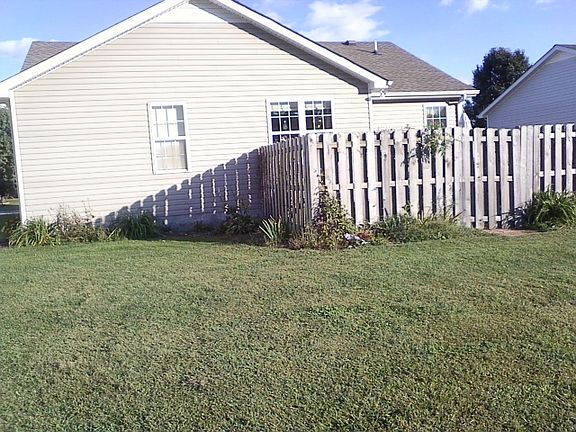 4th image of 547 Meridian Dr
