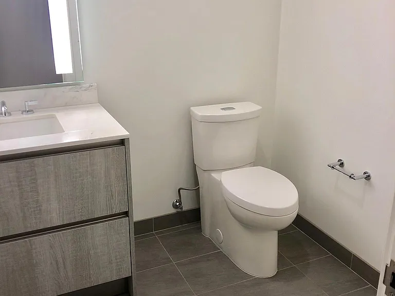 318 Main St #8 — Photo 28