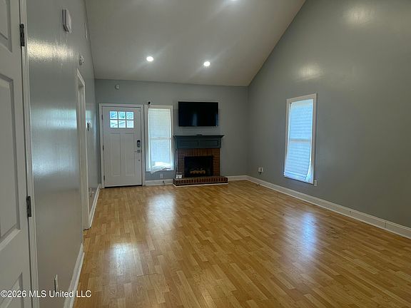 2nd image of 307 Northtown Dr