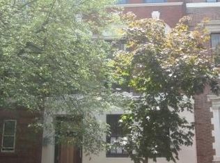 2134 Locust St APT 4R, Philadelphia, PA 19103