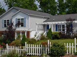 2 John St, Ithaca, NY 14850