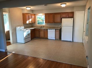 302 Roberts Cir, Arlington, TX 76010