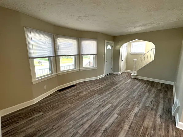 (undisclosed Address), Cleveland, OH 44119