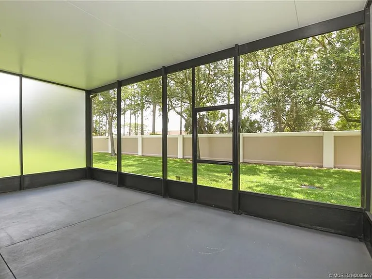 2206 SW Cape Cod Dr — Photo 21