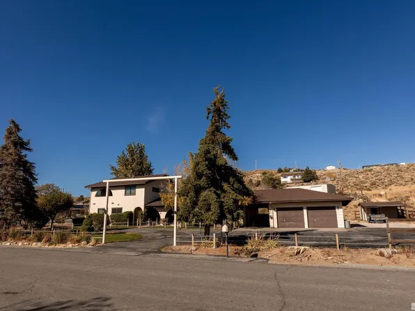 7630 Tamra Dr, Reno, NV 89506