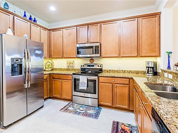 2nd image of 14588 Grapevine Dr