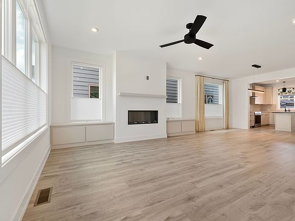 3rd image of 46 Rosedale Way