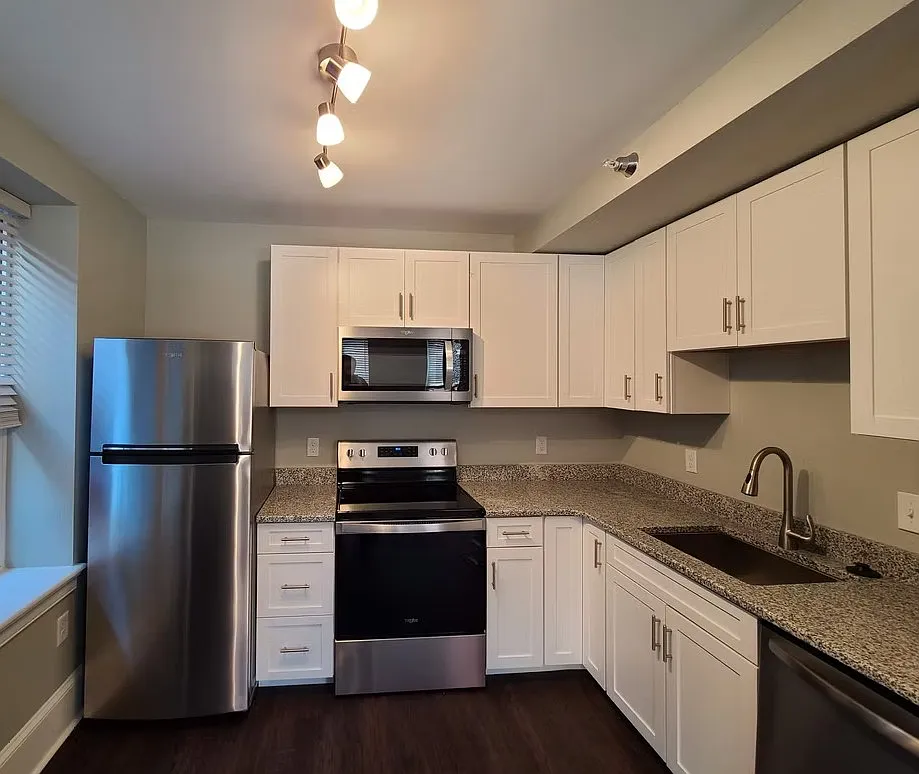 1 bed, $1,525 — Photo 4