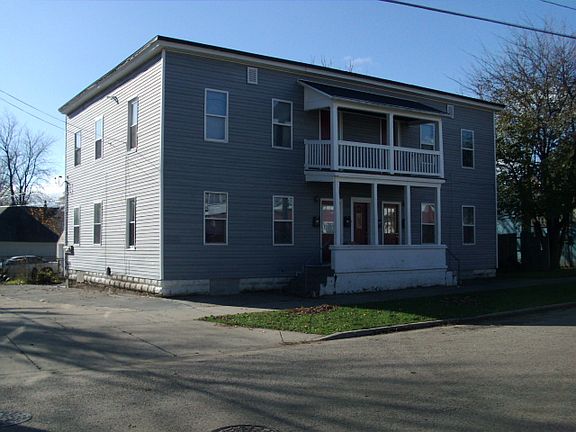 2nd image of 448 Crosby St NW