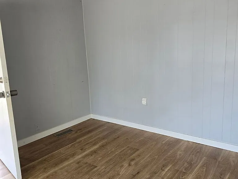 2814 Callahan Dr — Photo 19