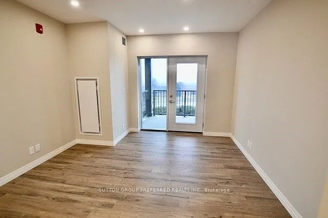1 Lions Rd #306 — Photo 3