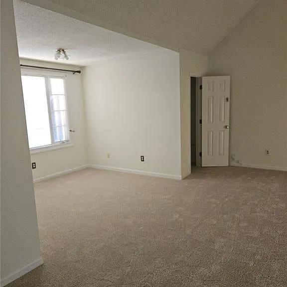 3145 Oak Meadow Dr — Photo 13