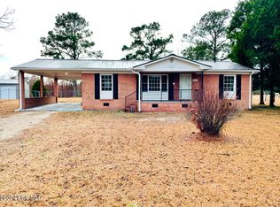 3905 River Rd, Vanceboro, NC 28586