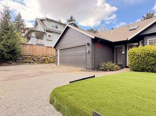 6650 SW Canby St, Portland, OR