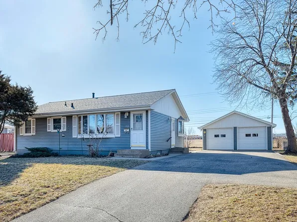 752 63rd Ave NE, Fridley, MN 55432