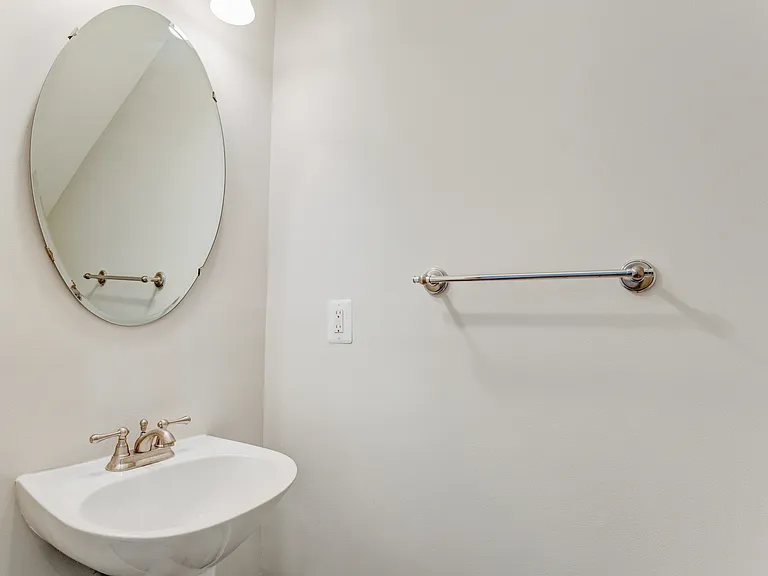 4264 Wheeled Caisson Sq — Photo 14