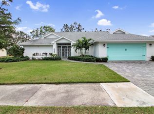 225 Woodingham Ln, Venice, FL 34292