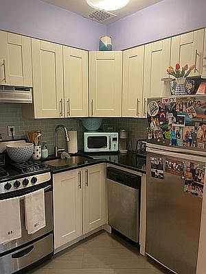 3rd image of 110 W 87th St APT 2B