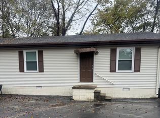 126 S Wooldridge Rd #D, Hopkinsville, KY 42240