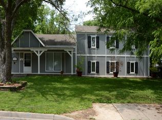 4710 Windsor St, Roeland Park, KS 66205