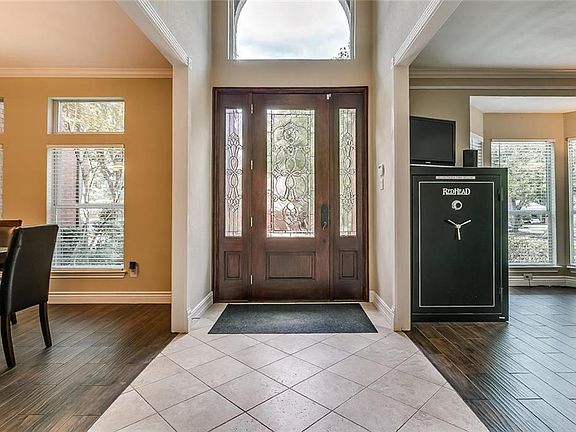 4th image of 4157 Hallmont Dr