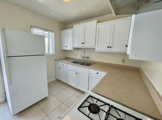 4265 Schoolridge Ln, La Mesa, CA 91941