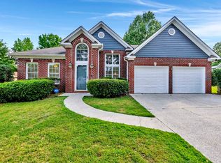 2484 Mountain Dr, Birmingham, AL 35226