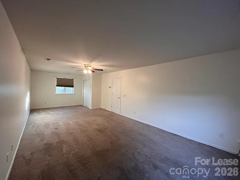 17508 Westmill Ln — Photo 15