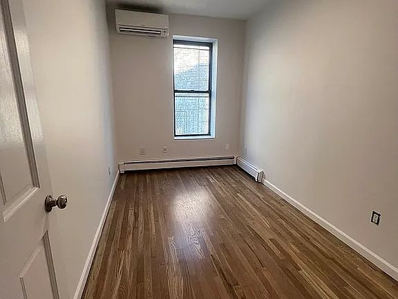 2nd image of 205 5th Ave #8