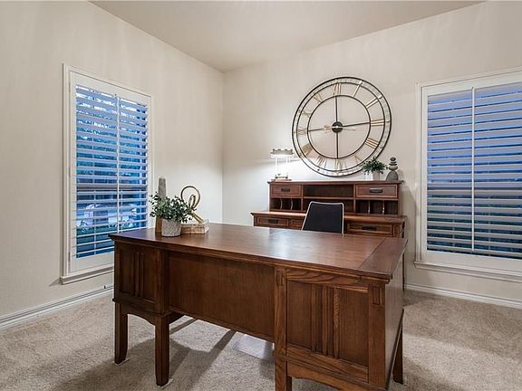 5th image of 1437 Snowberry Dr