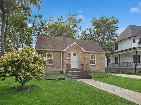657 E Prairie Ave, Des Plaines, IL 60016