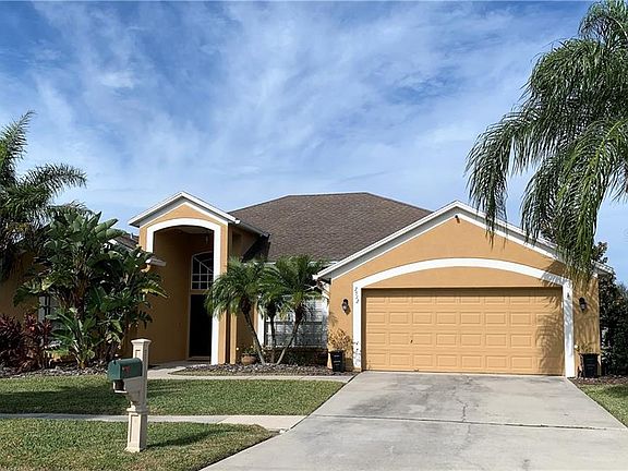 2nd image of 7512 Regents Garden Way