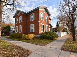 128 9th St N, La Crosse, WI 54601