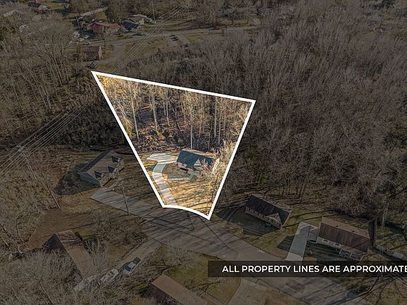 3rd image of 612 Hill Rd