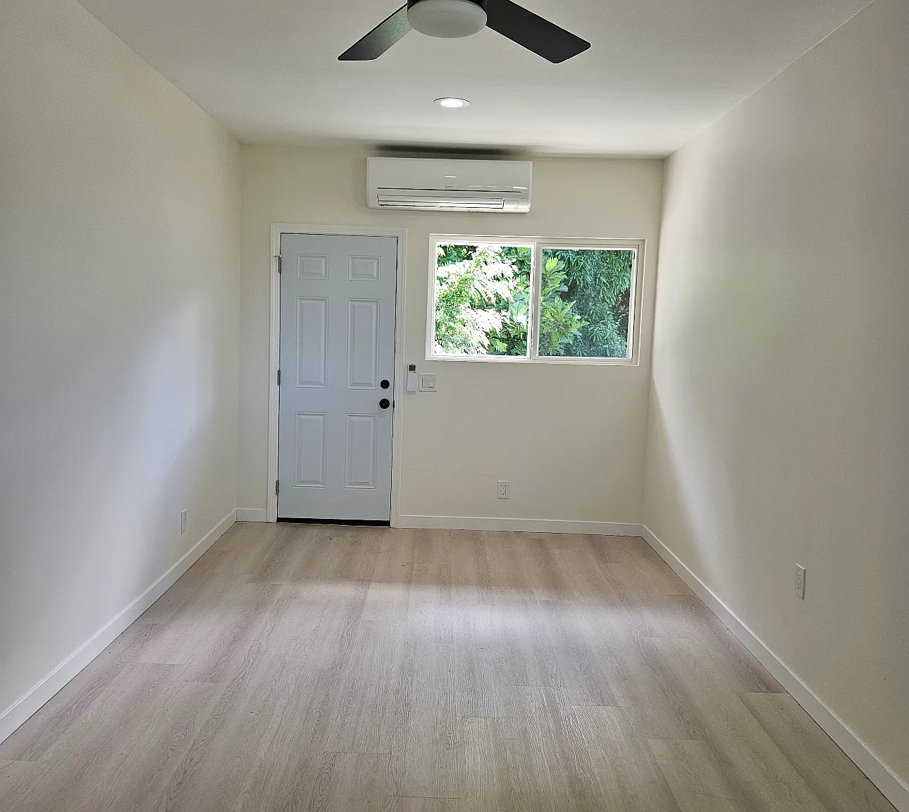 2 bed, 800 sqft, $2,900 — Photo 3